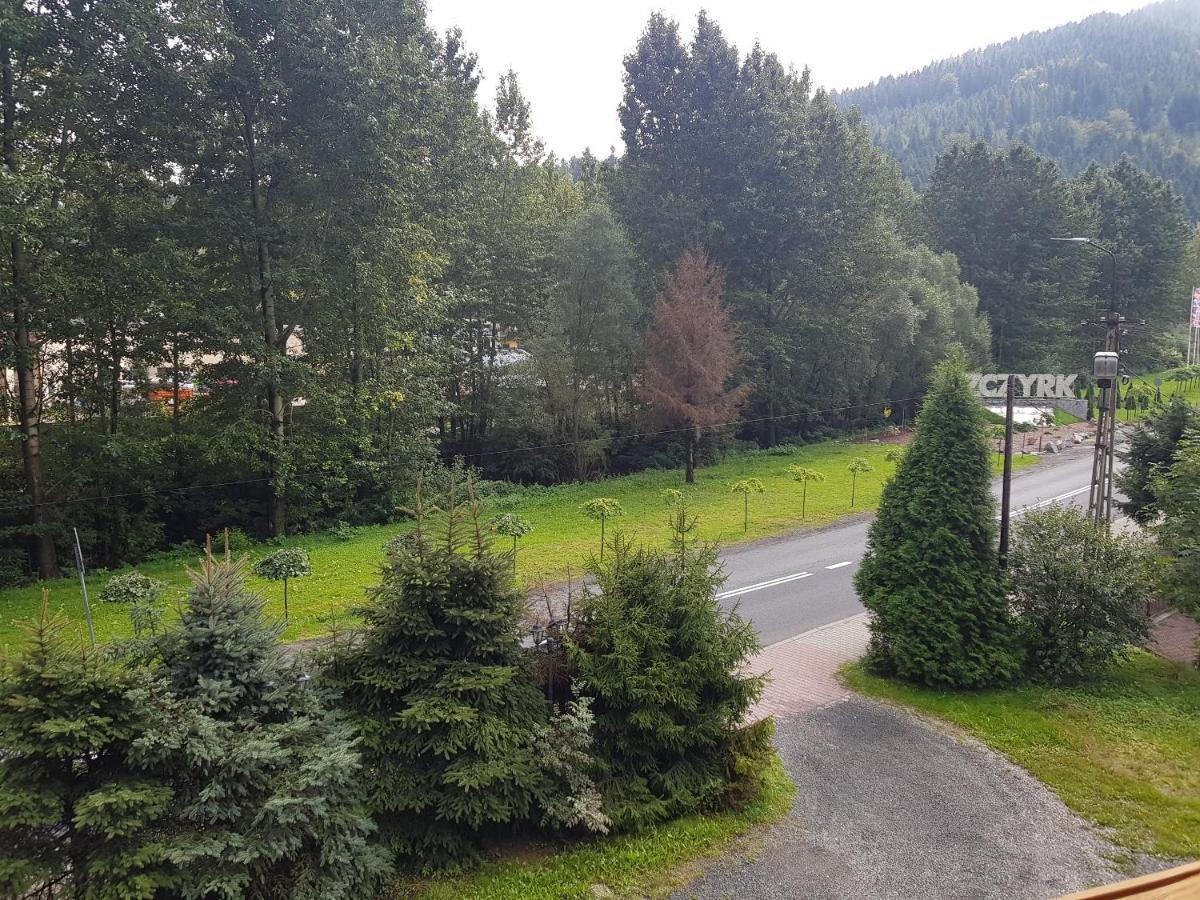 Willa Beskid Szczyrk Exterior foto